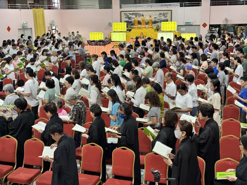 The Three Sessions of Pure Land Chanting.